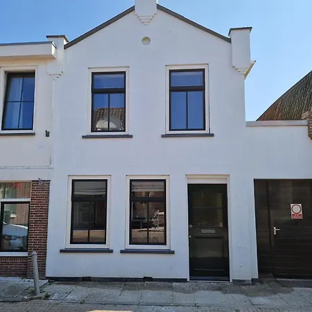 Gerenoveerde Jaren 1930 Woning In Hartje