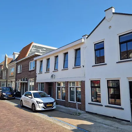 Gerenoveerde Jaren 1930 Woning In Hartje Holiday home